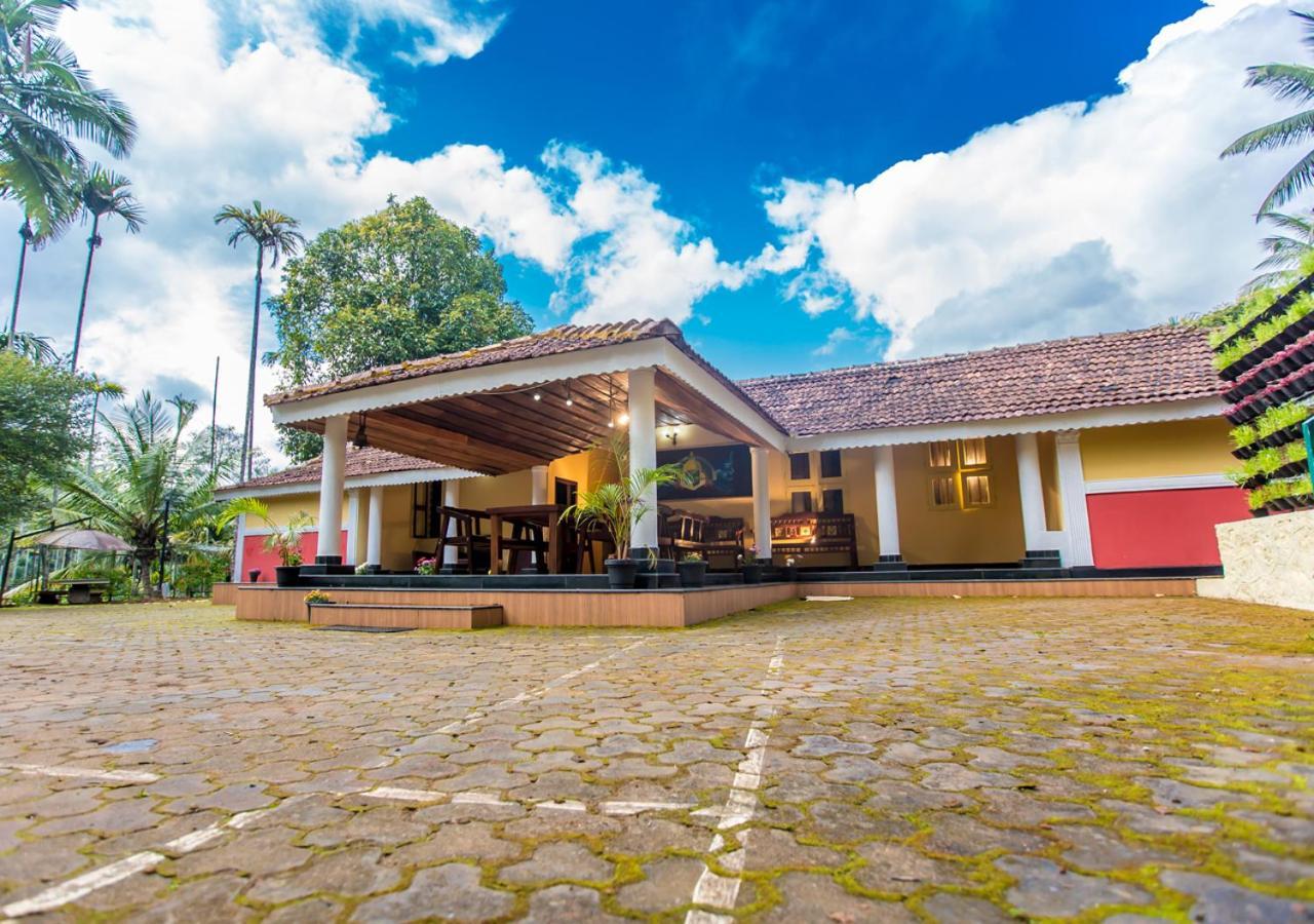 Chandragiri Wayanad Pool Bungalow By Voye Homes Vaduvanchal Екстериор снимка