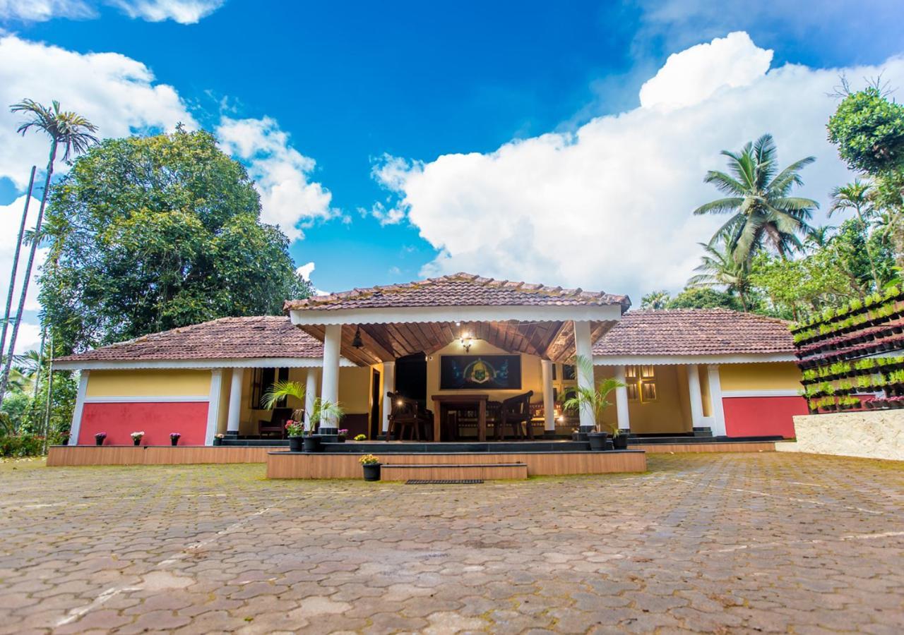 Chandragiri Wayanad Pool Bungalow By Voye Homes Vaduvanchal Екстериор снимка
